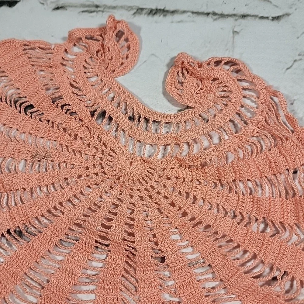 Vintage‎ Doily Peach Circular Crocheted Handmade Grannycore